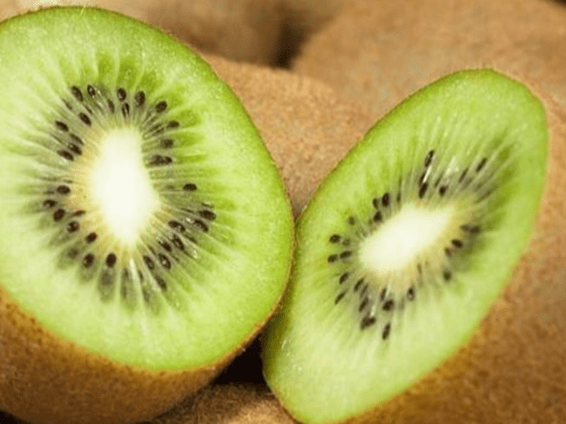 Cách ăn kiwi siêu bổ dưỡng nhiều người chưa biết